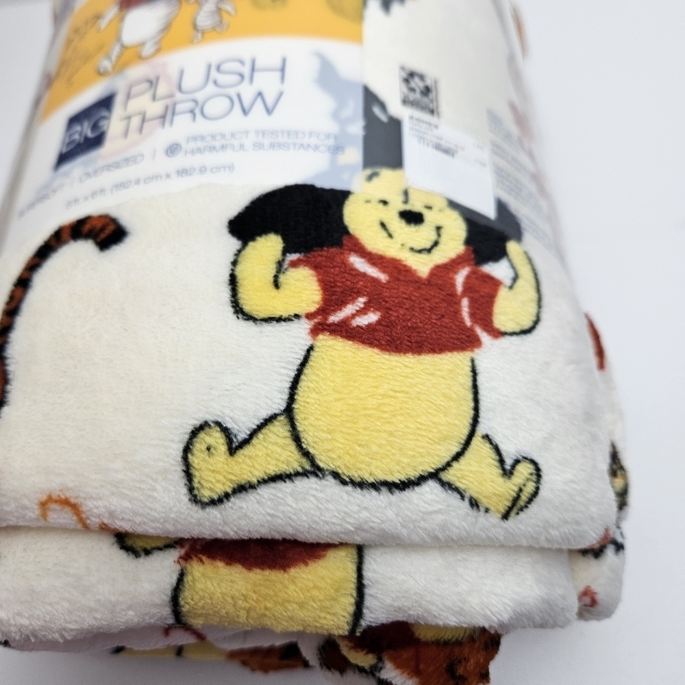 Disney Blanket Pooh Fall Blanket Oversized 5ft X 6 Ft - Picture 3 of 5